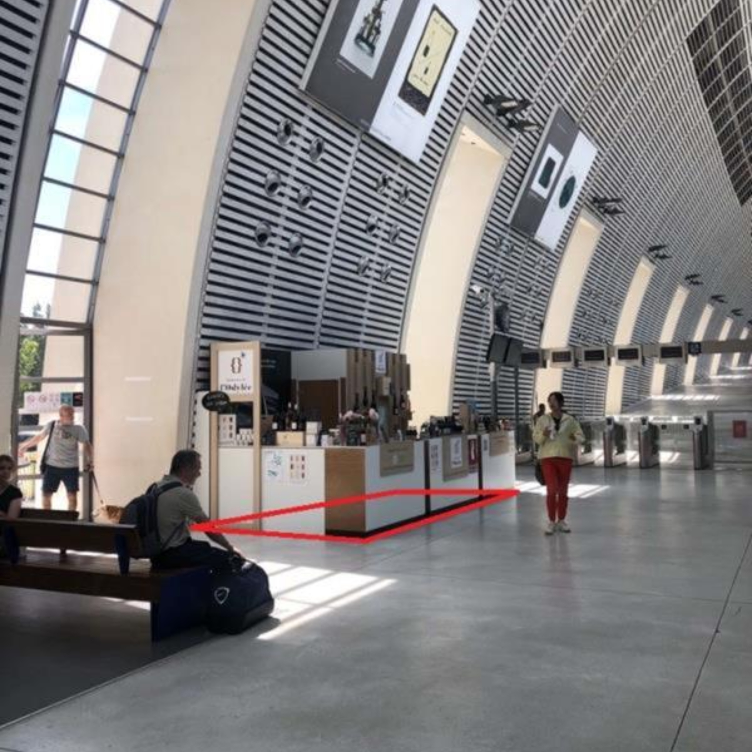 Hall de départ 26 m2